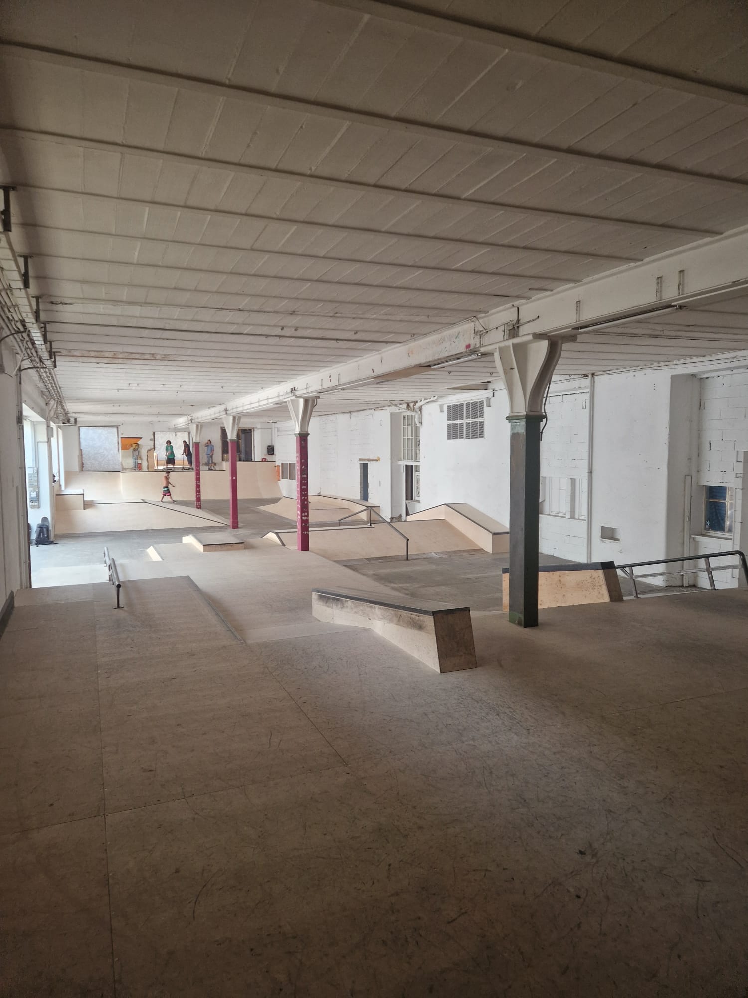 Les travaux d'agrandissement de la halle 1 ont débutés en été 2023, le réaménagement complet a été achevé en août 2024